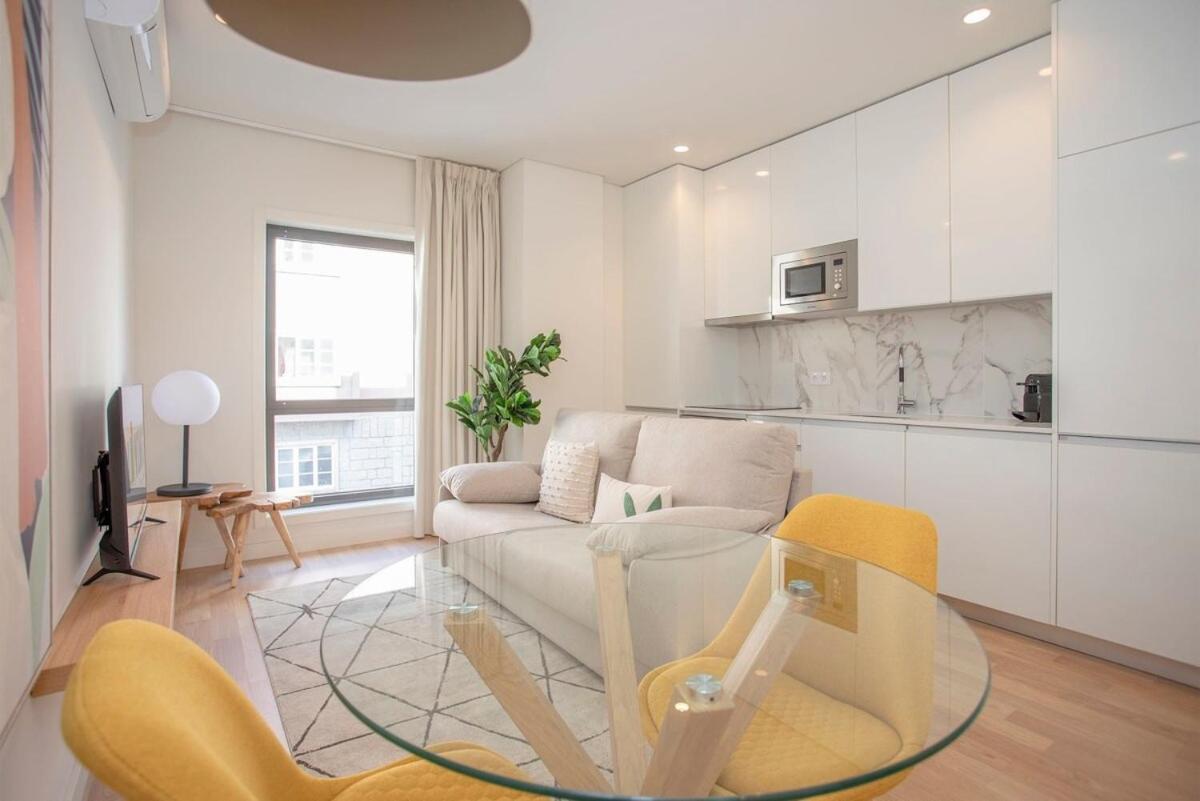 Liiiving In Porto - City Design Apartments Exterior photo